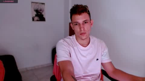 Snapshot of davidsalazar33 chatting on September 2025 06:24:02 AM davidsalazar33 online show from September 2025 06:24:02 AM