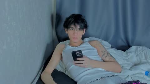 davis online show from November 2025 10:52:02 PM