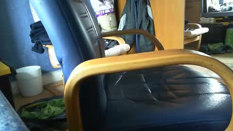 Snapshot of davlad1 chatting on January 2025 09:34:01 AM Ben online show from January 2025 09:34:01 AM