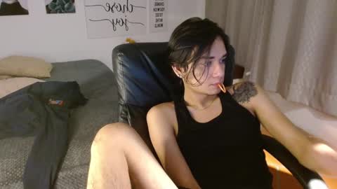 Snapshot of davoxer chatting on October 2025 03:06:01 AM davoxer online show from October 2025 03:06:01 AM