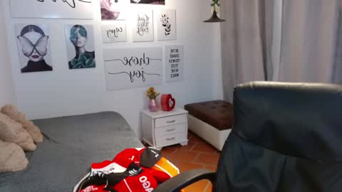 Snapshot of davoxer chatting on October 2025 03:09:01 AM davoxer online show from October 2025 03:09:01 AM