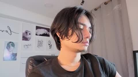 Snapshot of davoxer chatting on December 2025 04:21:01 AM davoxer online show from December 2025 04:21:01 AM