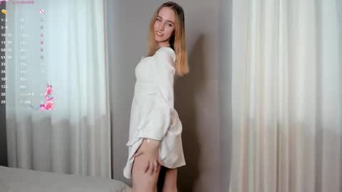 Emily online show from October 2025 08:48:02 AM