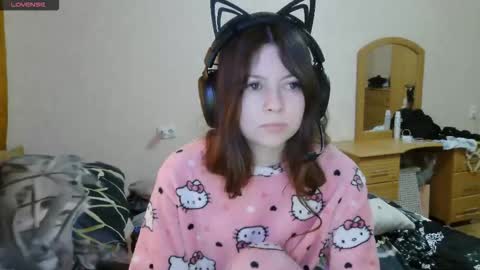 Alice online show from October 2025 08:33:02 AM