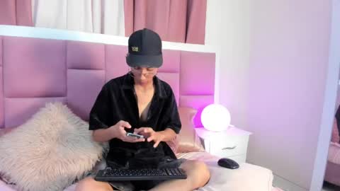 Snapshot of dax_blaze chatting on April 2026 04:17:01 AM Dax online show from April 2026 04:17:01 AM