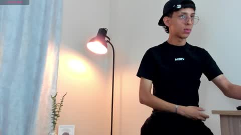 Snapshot of dax_blaze chatting on April 2026 01:50:02 PM Dax online show from April 2026 01:50:02 PM
