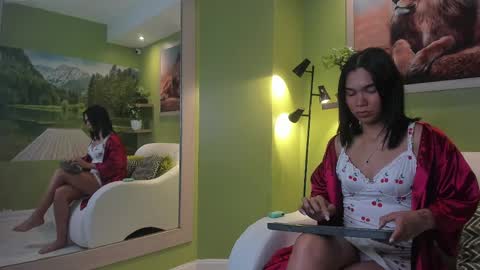 Snapshot of dayan_torres chatting on April 2026 07:22:01 PM dayan_torres online show from April 2026 07:22:01 PM