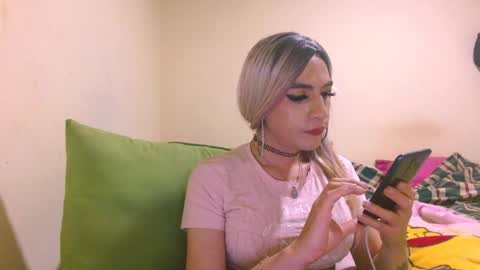 Snapshot of dayanna_01_ chatting on December 2024 04:59:02 AM dayanna_01_ online show from December 2024 04:59:02 AM