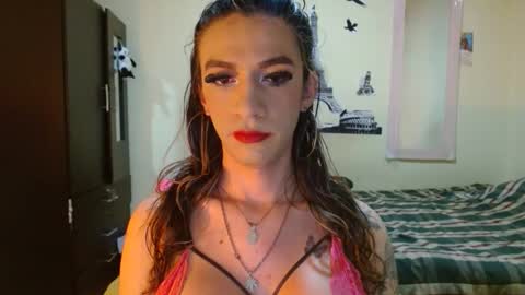dayanna_01_ online show from April 2026 03:47:02 PM