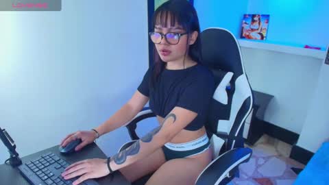 Snapshot of dayo_evans chatting on October 2025 03:36:02 AM Dayo online show from October 2025 03:36:02 AM