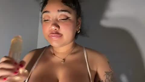 dayqueen1 online show from June 2026 09:25:02 AM