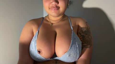 dayqueen1 online show from July 2026 10:00:02 AM