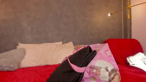 Snapshot of dayra_angels chatting on May 2026 06:37:02 PM DAYRA ANGELS online show from May 2026 06:37:02 PM