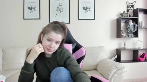 dazdrasmigdasue online show from February 2025 10:59:02 AM