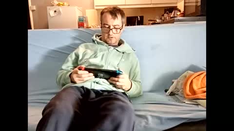 Snapshot of dazzill chatting on December 2024 07:31:02 PM Dazzill online show from December 2024 07:31:02 PM