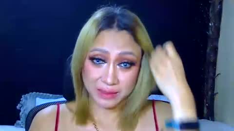 stephaniechim online show from May 2026 10:55:01 AM