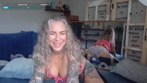 dd_delish online show from April 2026 05:43:01 PM