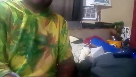 deadbirdink8o8 online show from October 2025 11:10:01 AM