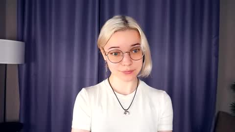 Snapshot of deannmaslen chatting on November 2025 05:21:02 AM Charlie 18yo online show from November 2025 05:21:02 AM