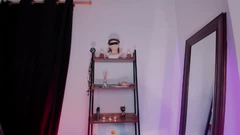 Leyla Grey online show from March 2026 03:24:02 AM