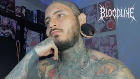    online show from December 2025 05:40:02 PM