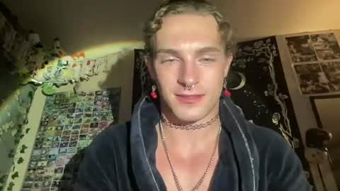 Snapshot of deathenby chatting on July 2026 04:31:01 AM deathenby online show from July 2026 04:31:01 AM