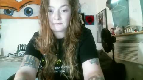 DEBBIE online show from November 2025 07:49:02 PM