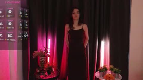 Eva online show from November 2025 05:13:02 PM