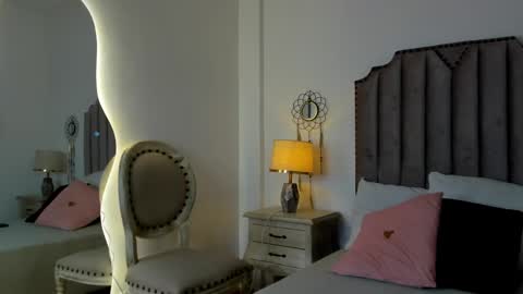 Debora online show from February 2025 05:48:02 PM