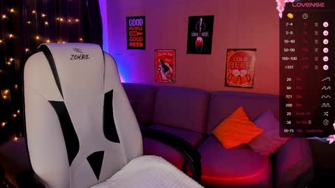 Snapshot of deborah_moore chatting on October 2025 02:31:02 AM Debora online show from October 2025 02:31:02 AM