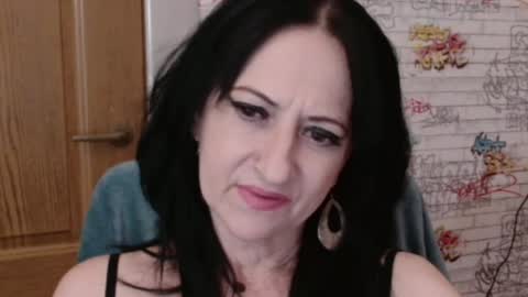Snapshot of debramilf chatting on July 2026 01:34:01 AM DebraMilf online show from July 2026 01:34:01 AM