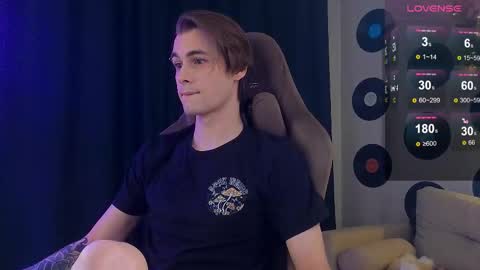 Samuel online show from November 2025 04:40:02 PM