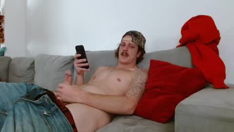 Snapshot of decentdick93 chatting on December 2024 03:27:01 PM Decentdick93 online show from December 2024 03:27:01 PM