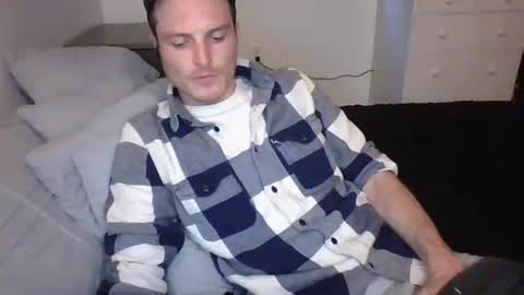 Snapshot of dee4dayz19 chatting on October 2025 10:36:01 PM Dee4dayz online show from October 2025 10:36:01 PM