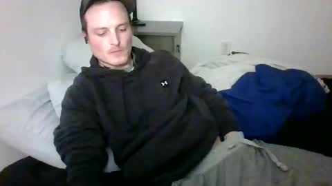 Snapshot of dee4dayz19 chatting on December 2025 12:09:02 AM Dee4dayz online show from December 2025 12:09:02 AM