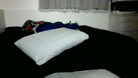 Dee4dayz online show from June 2026 08:08:01 AM