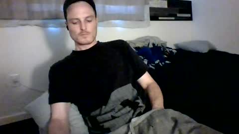 Dee4dayz online show from August 2026 11:47:01 PM