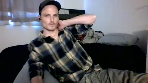 Dee4dayz online show from August 2026 09:18:02 PM