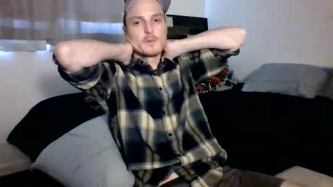 Dee4dayz online show from August 2026 09:50:01 PM