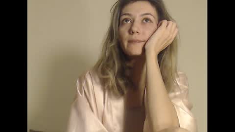 Deelightfull online show from February 2025 06:30:01 PM