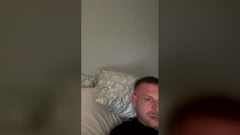 deezznutt online show from February 2026 04:25:01 PM