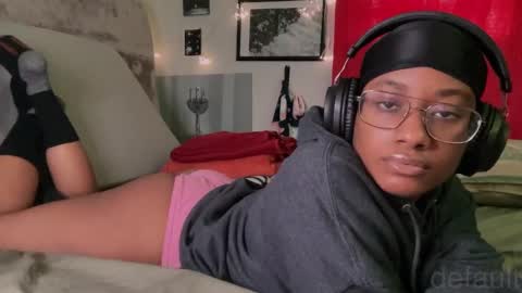 Olive Oakley online show from January 2025 06:33:02 PM