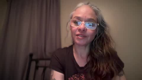 Snapshot of degeneratesaint chatting on January 2025 07:43:01 AM Tori online show from January 2025 07:43:01 AM