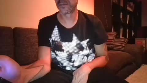 Luka Magic online show from October 2025 10:40:02 PM