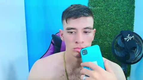 Snapshot of deiby_baby chatting on February 2025 01:52:01 AM DEIBY online show from February 2025 01:52:01 AM