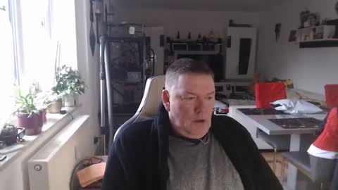 Snapshot of deinprinz2312 chatting on January 2025 08:24:01 AM deinprinz2312 online show from January 2025 08:24:01 AM