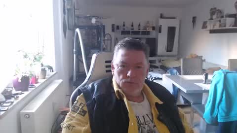 Snapshot of deinprinz2312 chatting on February 2025 07:28:02 AM deinprinz2312 online show from February 2025 07:28:02 AM