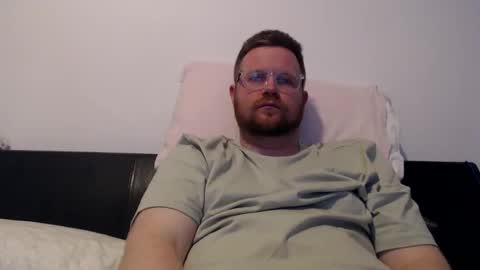Snapshot of deise_dude chatting on June 2026 10:32:01 PM Deise Dude online show from June 2026 10:32:01 PM