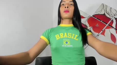 Snapshot of deisyhot23 chatting on March 2026 05:29:02 AM deisyhot23 online show from March 2026 05:29:02 AM