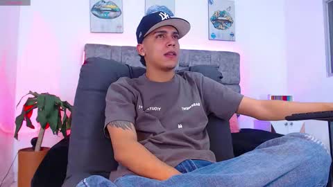 Snapshot of deivid_santoss chatting on October 2025 12:12:02 AM Deivid online show from October 2025 12:12:02 AM